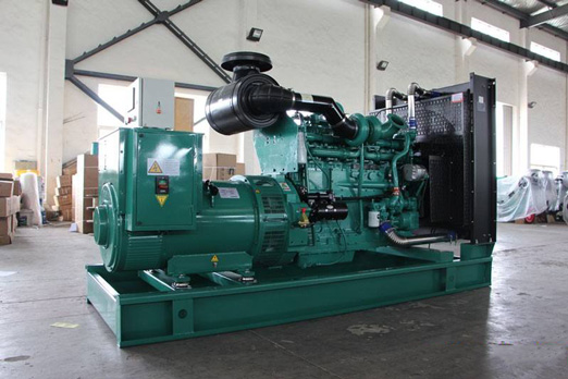 古塔320kw康明斯柴油发电车出租组图片 古塔320kw康明斯柴油发电车出租组图片